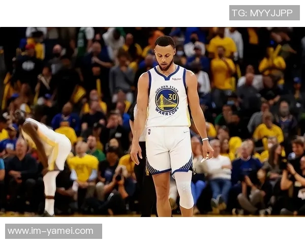 麦迪称库里无需依赖其他品牌自身就是篮球鞋的代名词